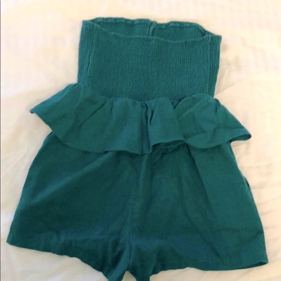 Romper - Picture 2 of 4